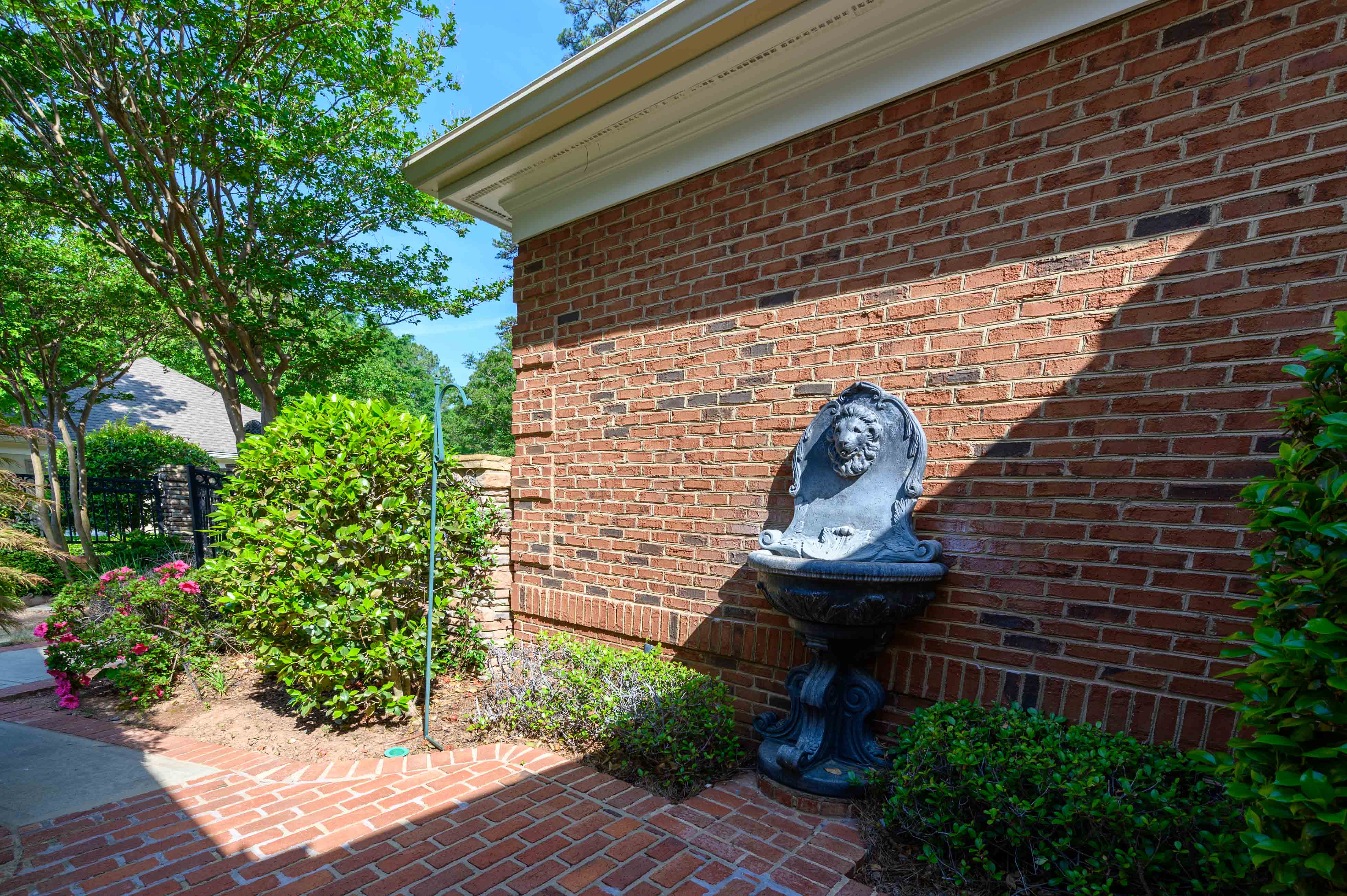 1041 Rowan's View image 26